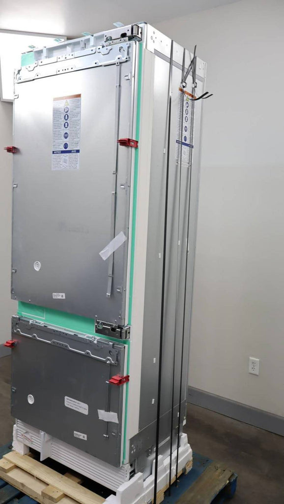 Bosch 30" Benchmark Series Built-In Bottom Mount Smart Refrigerator B30IB905SP