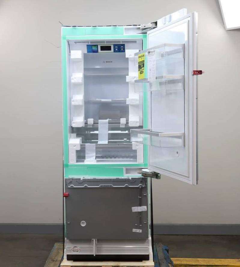 Bosch Benchmark Series B30IB905SP 30" Built-In Bottom Mount Refrigerator Images