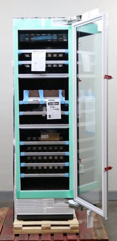 Thermador 24" Smart Built-In Triple Zone Freedom Series Wine Cooler T24IW905SP