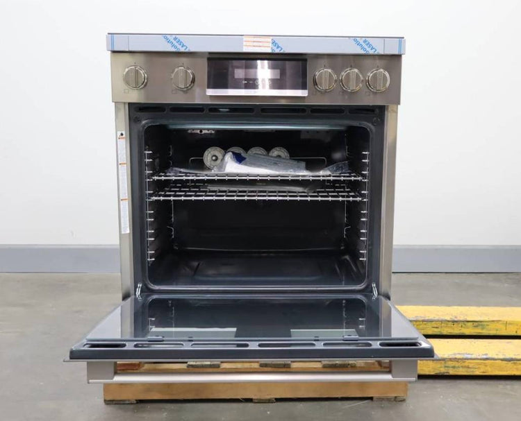 Bosch 30" 800 Series Stainless Freestanding Induction Electric Range HIS8055U