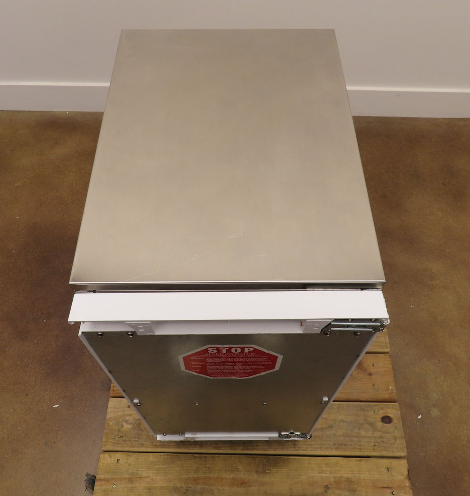 Scotsman SCCP30MA1SU 15 Inch Under Counter Panel Ready Ice Maker