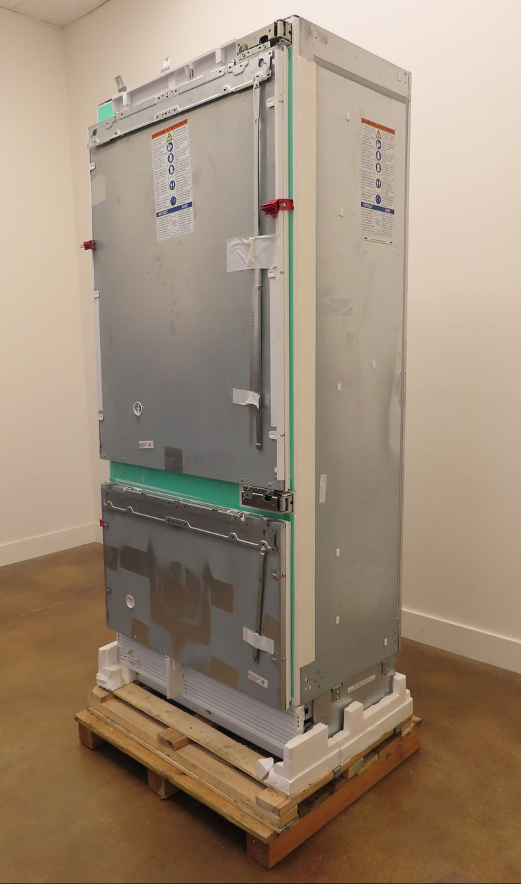 NIB Gaggenau Vario 400 Series RB492705  36" Built-In Bottom Freezer Panel Ready