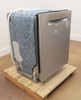 Bosch 800 Series SHPM88Z75N 24" 40 dBA Crystal Dry Intergerated Dishwasher