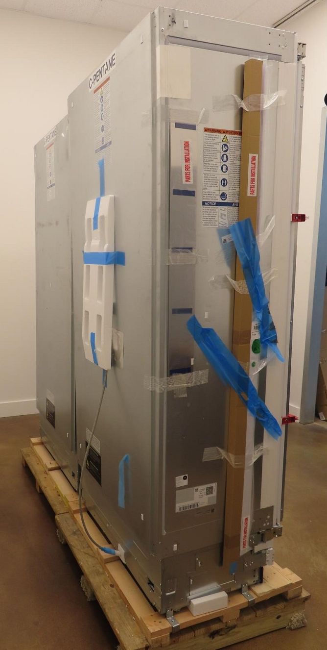 Thermador Freedom 72" Refrigerator Freezer Columns T36IR905SP / T36IF905SP