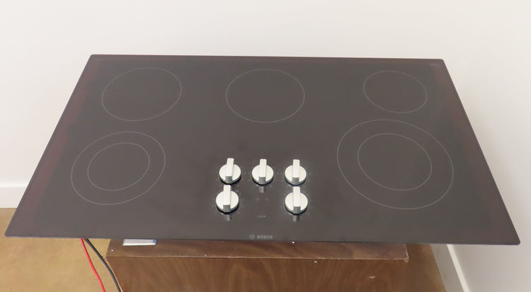 Bosch 500 Series NEM5666UC 36" 5 Cooking Zones Smoothtop Electric Black Cooktop