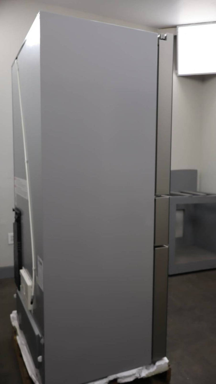 Bosch 800 Series 36" 20.5 Cu. Ft 4 French Door Smart SS Refrigerator B36CL81ENG