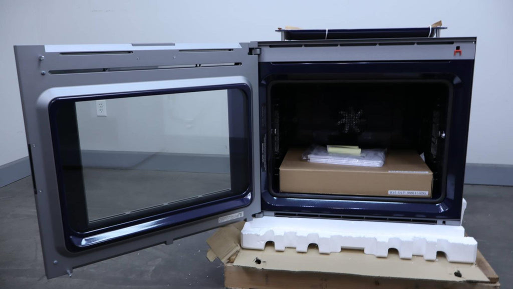 Gaggenau 30" 400 Series 4.5 Cu.Ft TFT Glass Front SS Single Oven BO481613