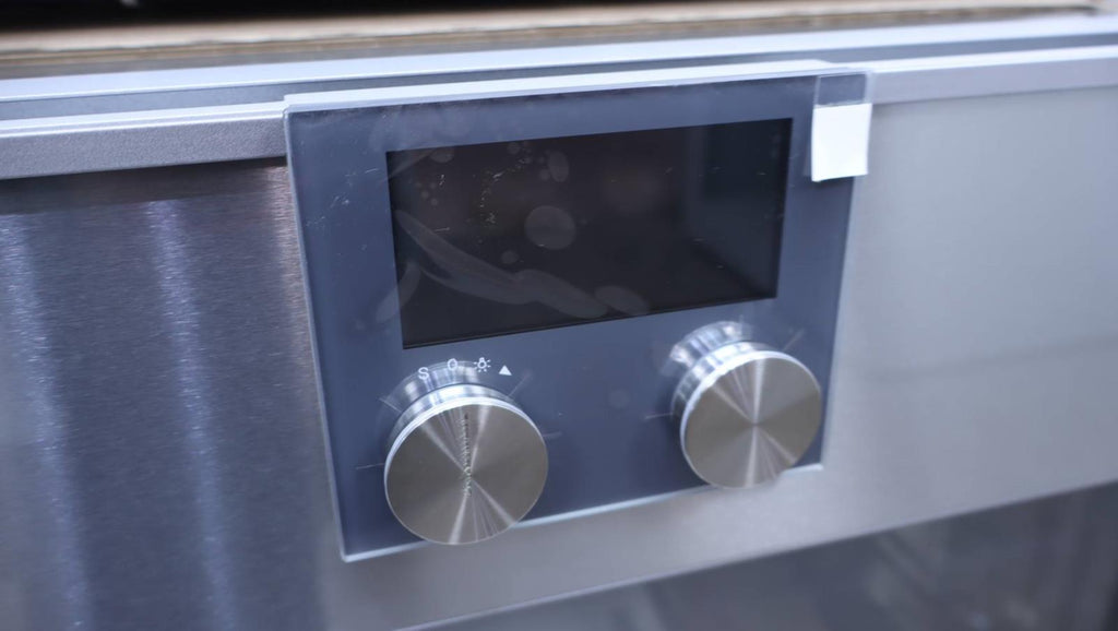 Gaggenau 400 Series 30" 4.5 Cu.Ft TFT Glass Front SS Single Oven BO481613