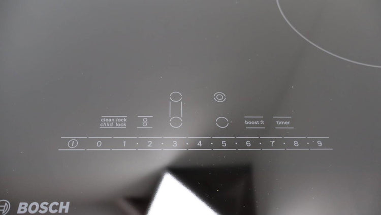 Bosch 30" 800 Series Ceramic Glass 4 Element BLK Electric Cooktop NET8069UC