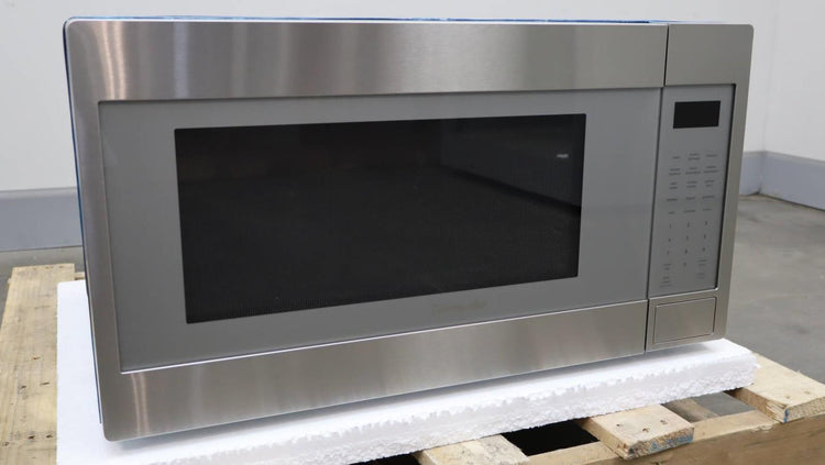 Thermador Masterpiece Series 24" 2.1 cu.ft. 10 Modes Built-In Microwave MBCS