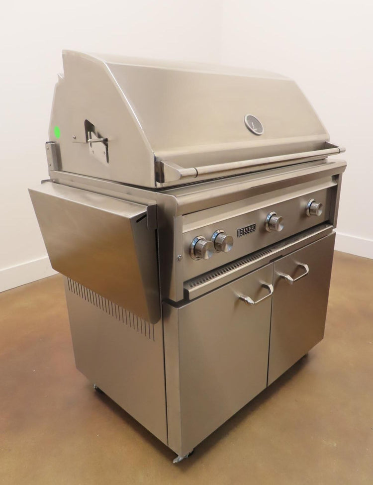 Lynx Professional Grill Series L36ATRFNG 36" Stainless Steel Freestanding Grill