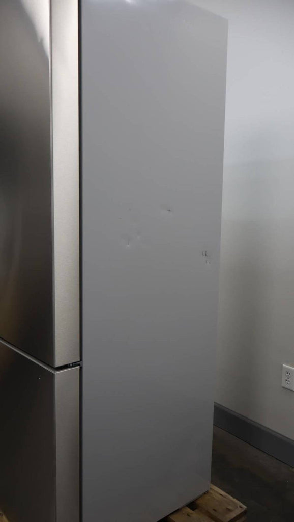 Thermador 36" SS Professional Series French Door Smart Refrigerator T36FT820NS