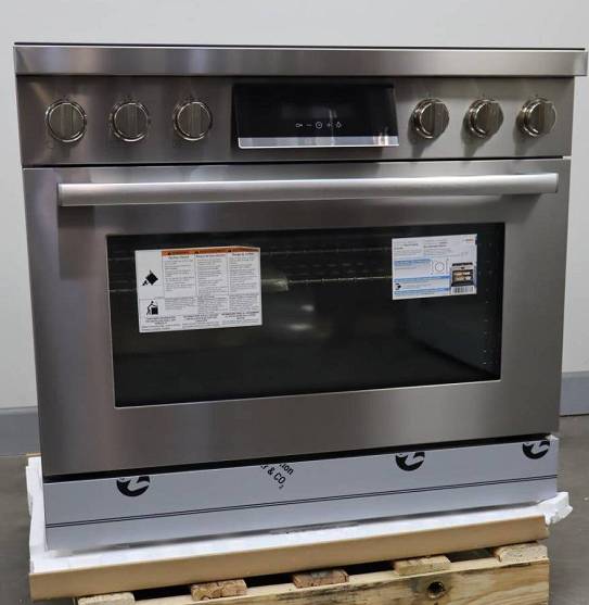 Bosch 36" Slide-In 3.7 cu.ft 5 Elements 800 Series Induction Range HIS8655U