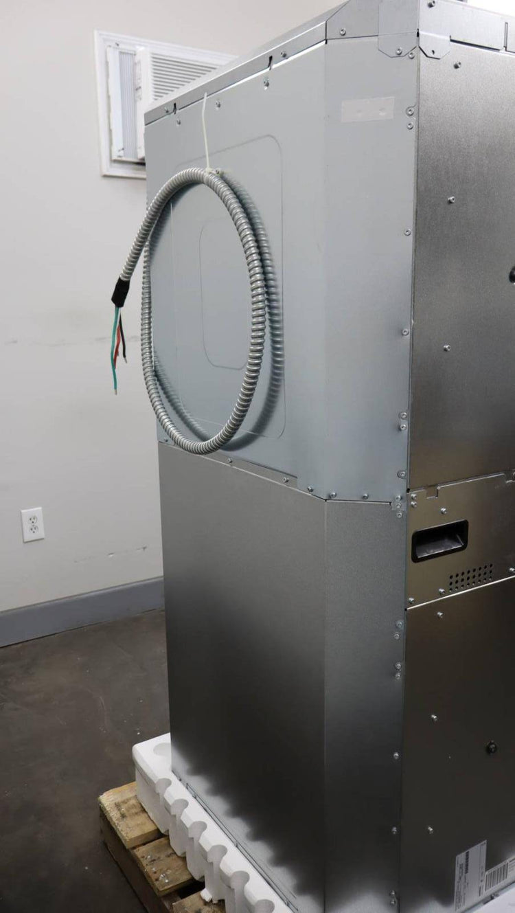 Gaggenau 400 Series 30" 9 Cu. Ft TFT Electric Double Wall Oven BX481612