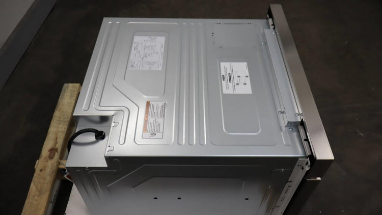 Bosch 800 Series 24" 1.2 Cu.Ft. Cap 950 Watt Smart Microwave Drawer HMD8454UC