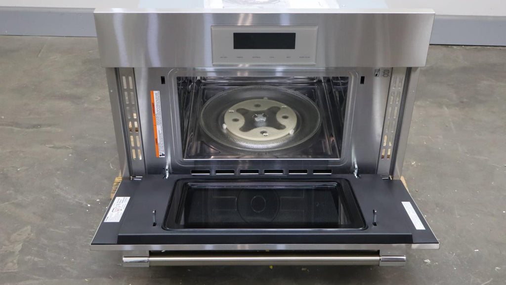 Thermador 30" SS 950w 1.6 Cu. Ft. Built In Professional Series Microwave MB30WP