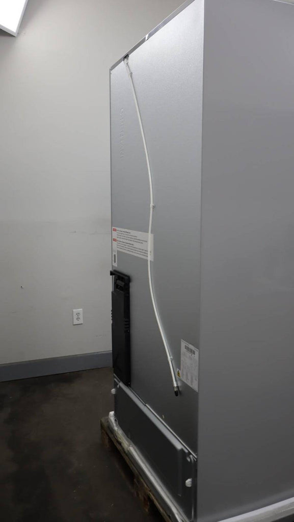 Bosch 36" 800 Series 20.5 Cu. Ft 4 French Door Smart SS Refrigerator B36CL81ENG