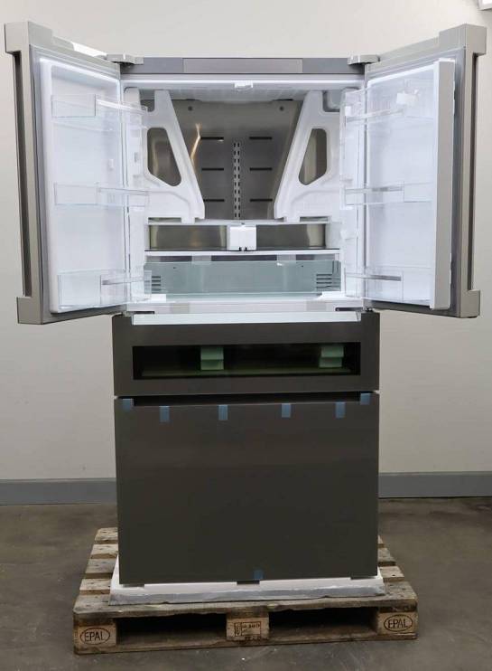 Bosch 36" 800 Series 20.5 Cu. Ft 4 French Door Smart SS Refrigerator B36CL81ENG