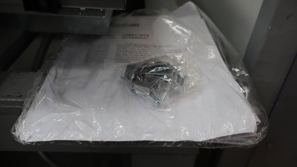 Bosch 30" 800 Series Ceramic Glass 4 Element BLK Electric Cooktop NET8069UC