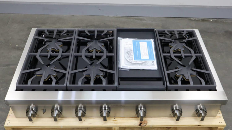Thermador 48" Stainless 6 Star Burner Professional Series Rangetop PCG486WD