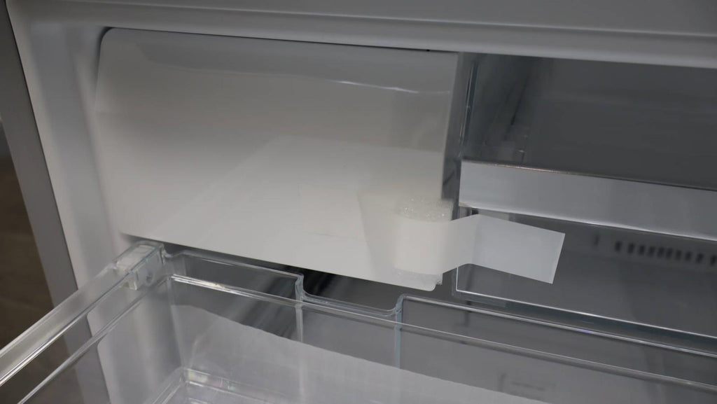 Bosch 36" 20.5 Cu. Ft 800 Series 4 French Door Smart SS Refrigerator B36CL81ENG
