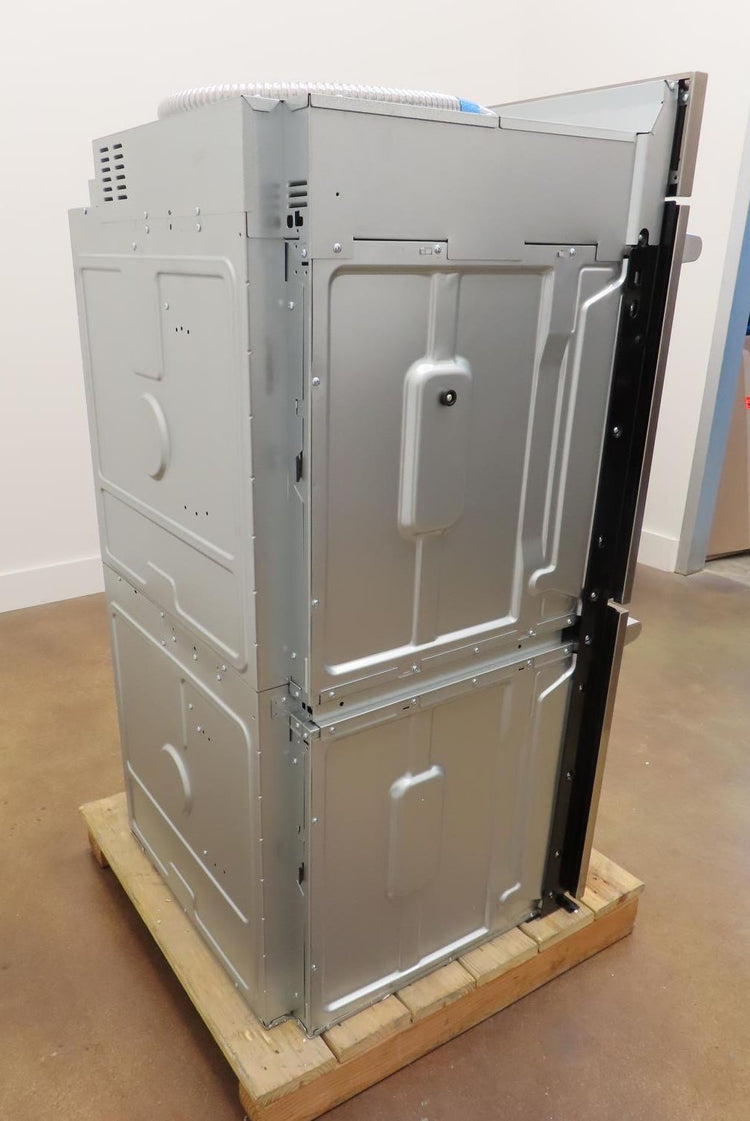 Signature Kitchen Suite SKSDV3002S 30" Wide 9.4 Cu. Ft. Electric Double Oven