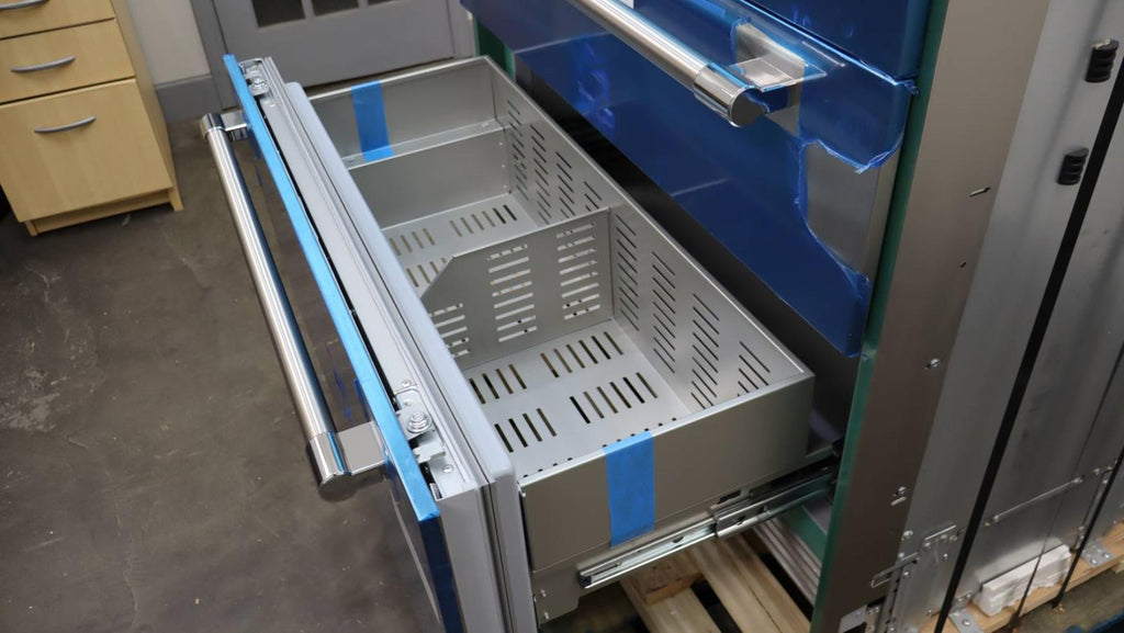 Thermador Freedom Collect 42" 4-Door French Door Smart Refrigerator T42BT120NS