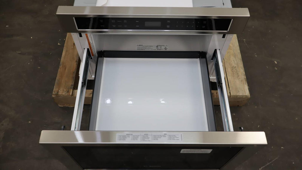 NIB Bosch 800 Serie 24"  Touch Control 950W Built-in Microwave Drawer HMD8451UC