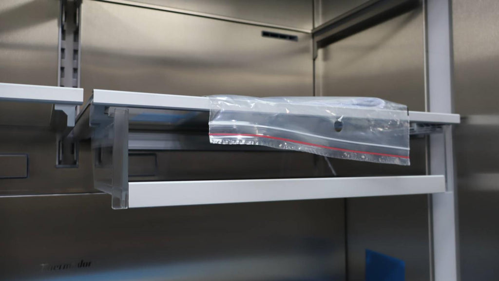 Thermador 42" 4-Door French Door Smart Freedom Collect Refrigerator T42BT120NS