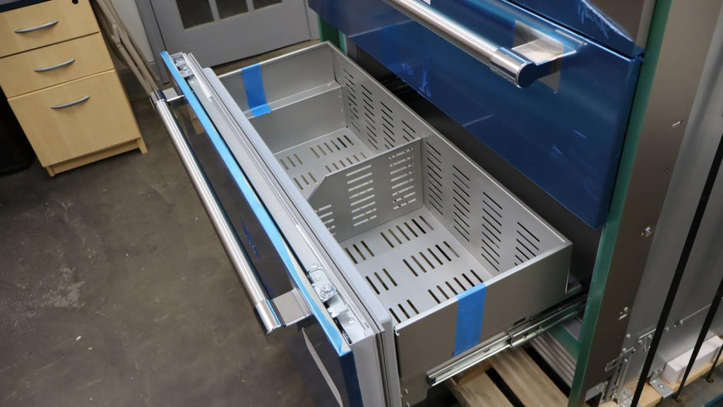 Thermador 42" 4-Door French Door Smart Freedom Collect Refrigerator T42BT120NS