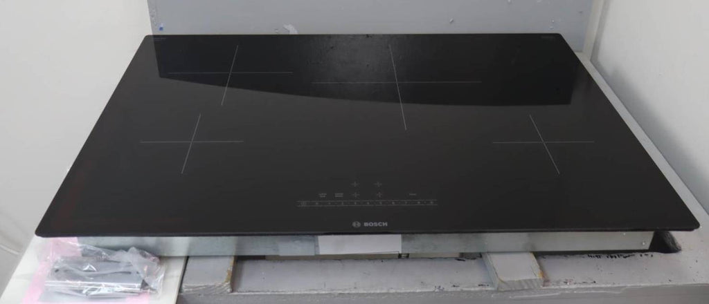 Bosch Black 30" 500 Series Electric Smoothtop Induction Cooktop NIT5060UC