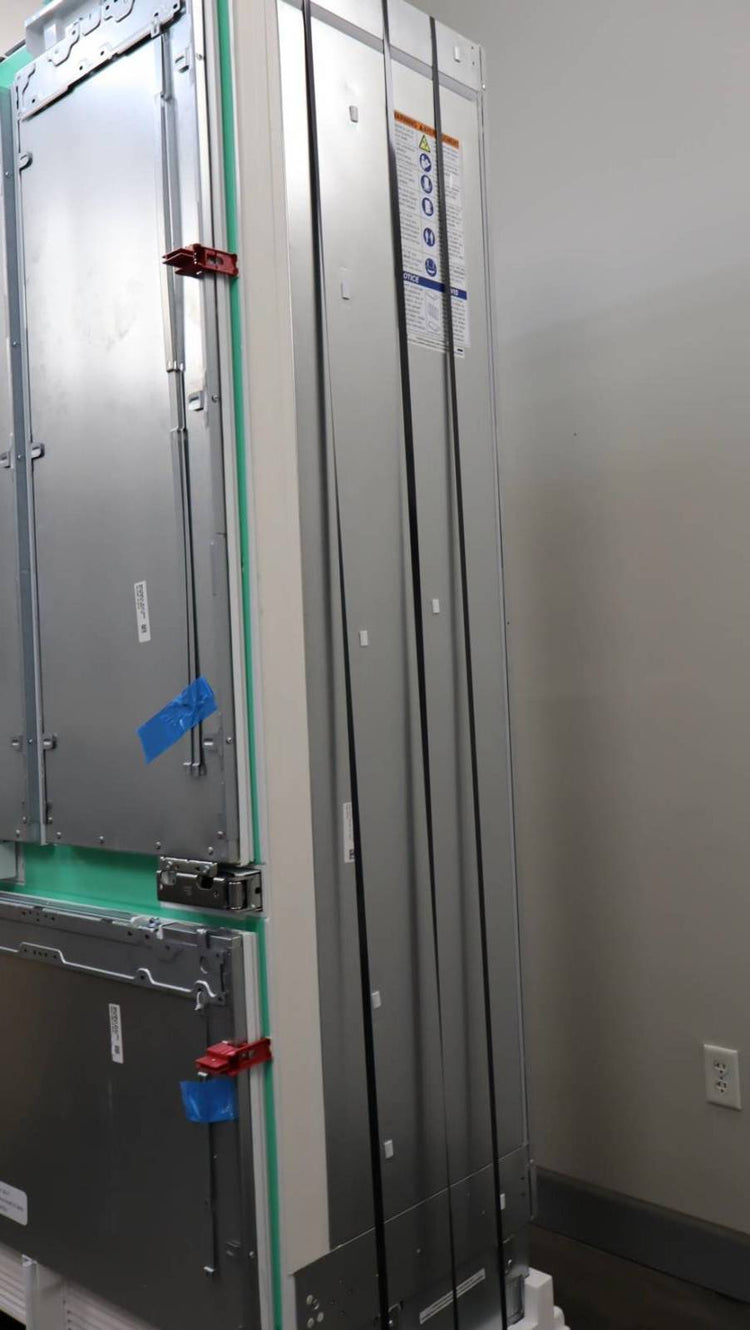 Bosch 36" PR Built-In French Door Smart Benchmark Series Refrigerator B36IT905NP