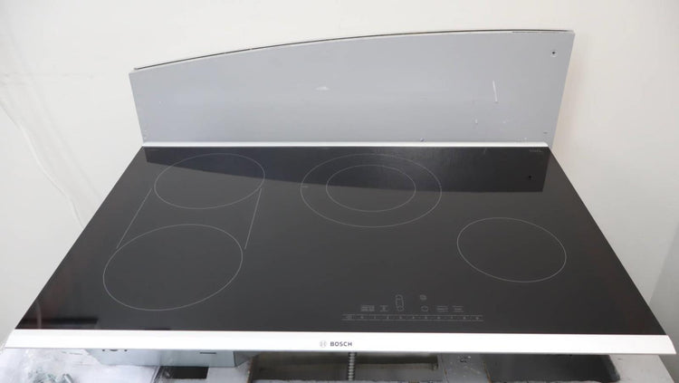 Bosch 30 Inch Smoothtop 4 Elements Electric 800 Series Cooktop NET8069SUC