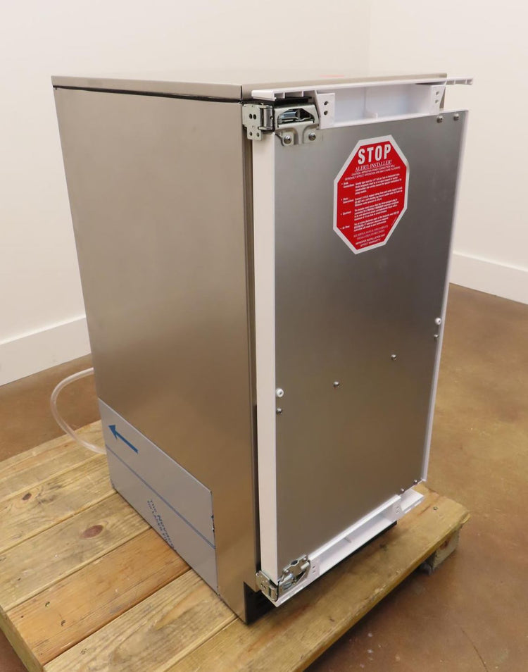 Scotsman Brilliance Series SCCP50MB1SU 15" Undercounter Gourmet Ice Machine