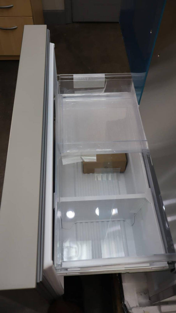 Thermador 36" SS French Door Smart Professional Series Refrigerator T36FT820NS