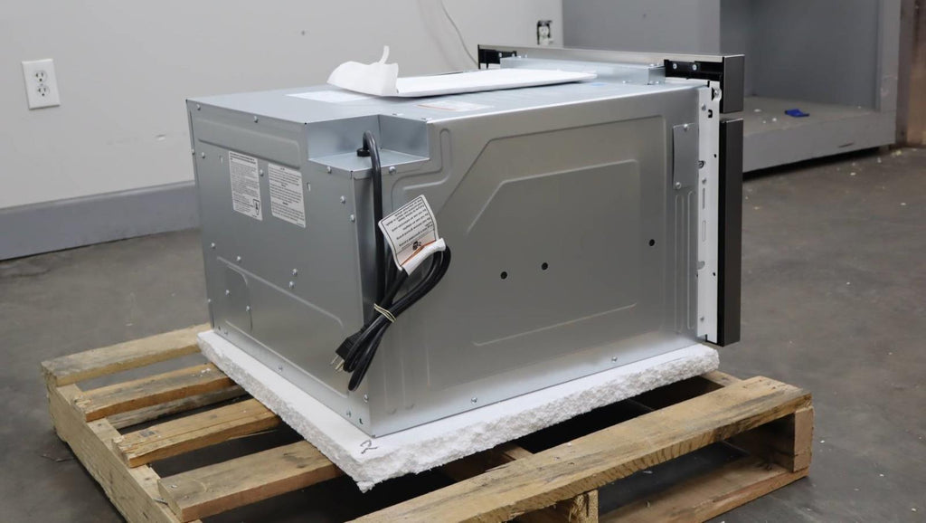 Bosch 800 Series 24" 1.2 Cu.Ft. Cap 950 Watt Smart Microwave Drawer HMD8454UC