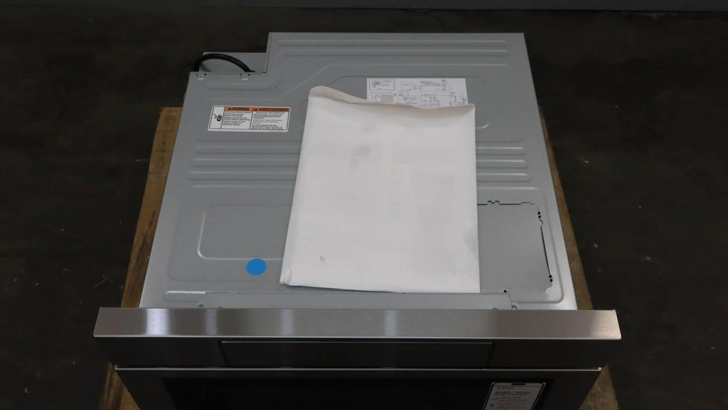 Bosch 800 Series 24" 1.2 Cu.Ft. Cap 950 Watt Smart Microwave Drawer HMD8454UC