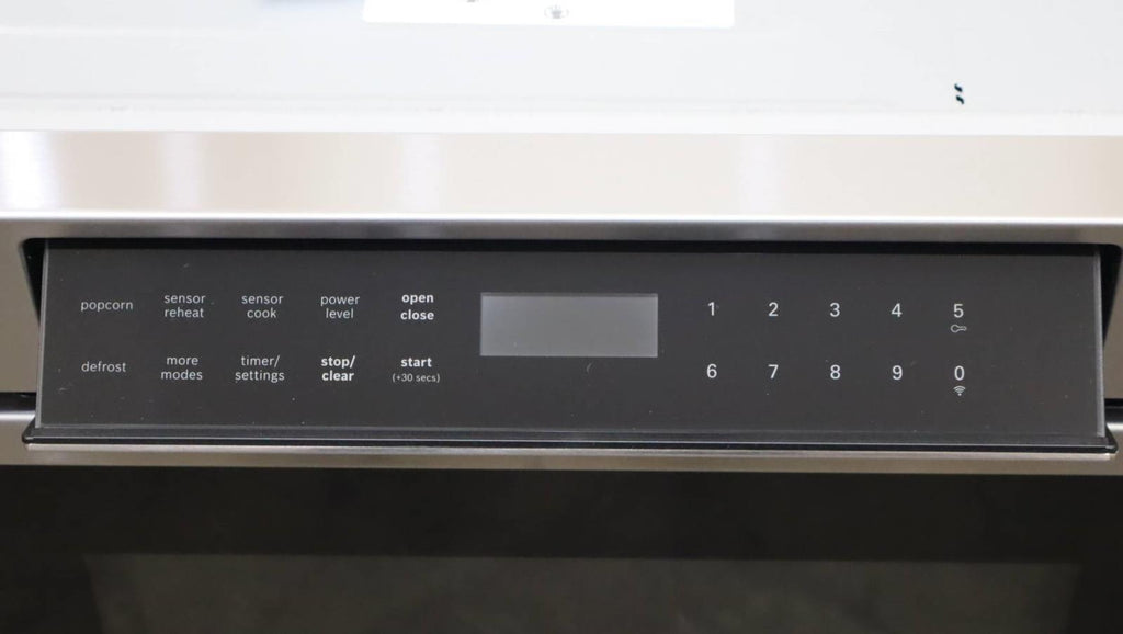 Bosch 30" Tilt Display 1.2 Cu.Ft Smart 800 Series Microwave Drawer HMD8054UC