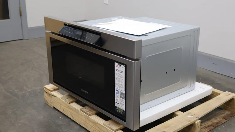 Bosch 30" Tilt Display 1.2 Cu.Ft Smart 800 Series Microwave Drawer HMD8054UC