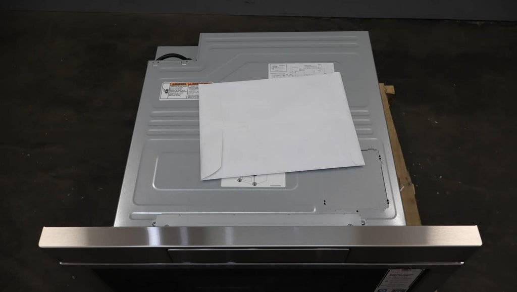 Bosch 30" Tilt Display 1.2 Cu.Ft Smart 800 Series Microwave Drawer HMD8054UC