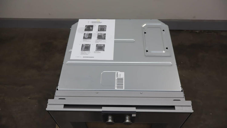 Gaggenau 400 Series 24" 3.2 Cu.Ft. Electric Smart Convection Wall Oven BO450612