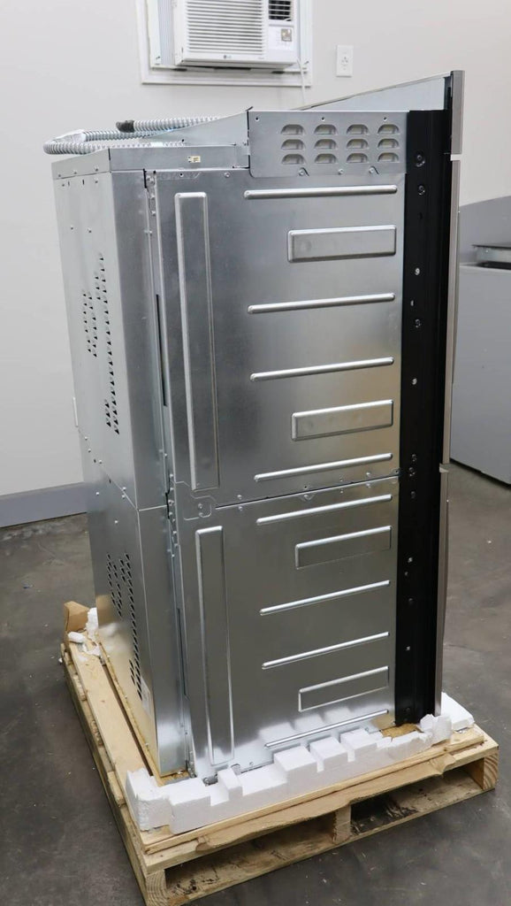 Bosch 30" Benchmark Series SS Convection Double Electric Wall Oven HBLP651RUC