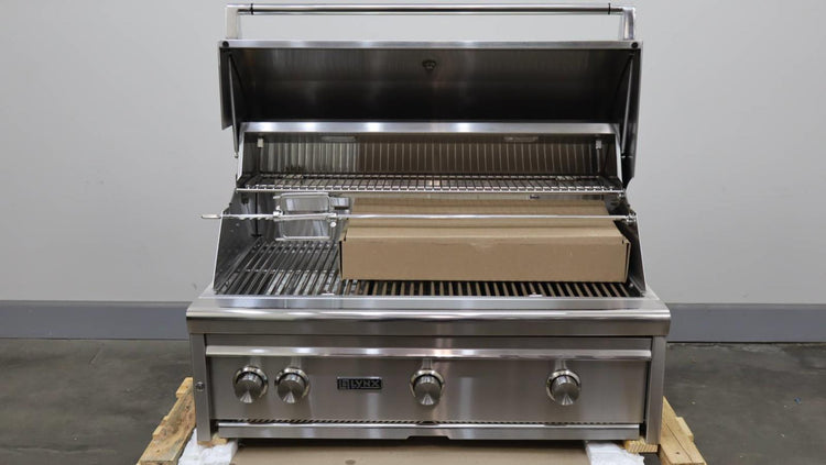 Lynx Professional Grill Series 36" 935 sq. in. Surface Built-In Grill L36TRNG - Alabama Appliance