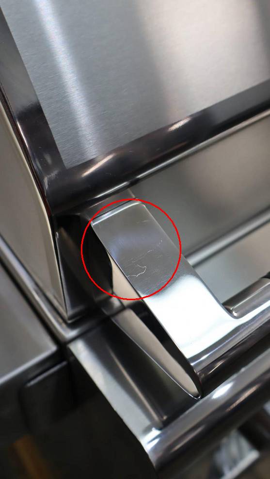 Lynx Professional Grill Series 54" 1555 sq.in Cooking Zone NG Grill L54TRFNG