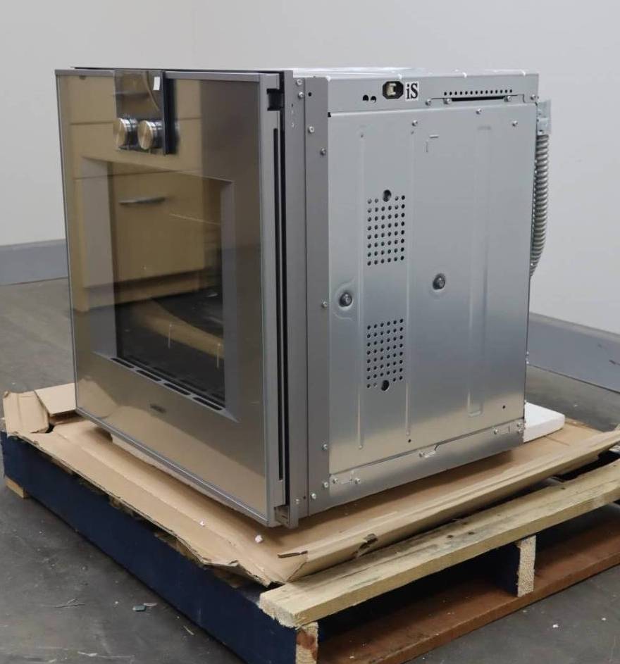 Gaggenau 400 Series 24" 3.2 Cu.Ft. Electric Smart Convection Wall Oven BO450612