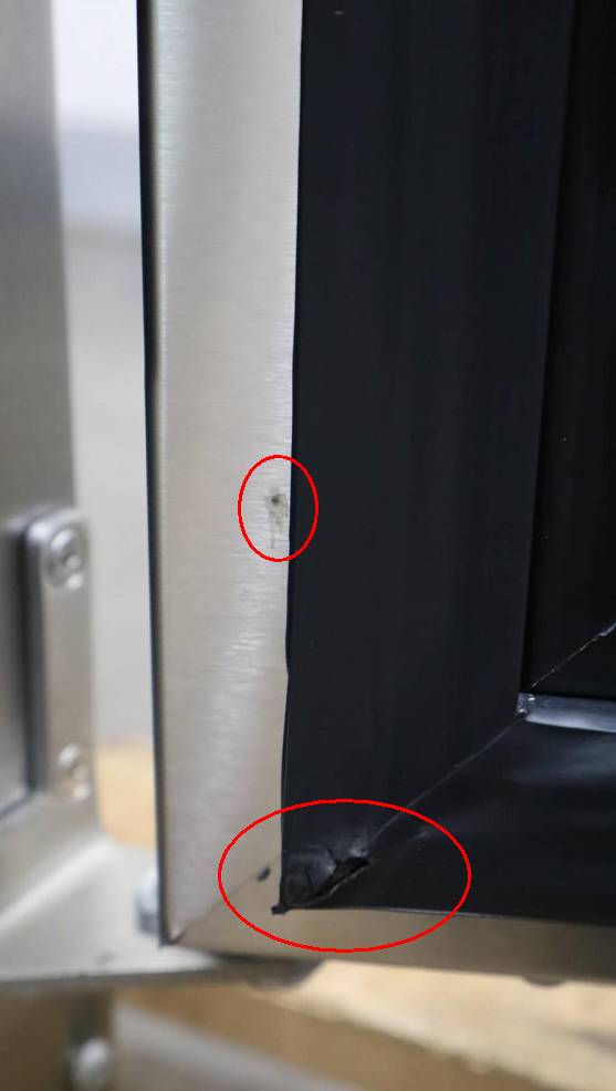 Lynx 24 Inch SS Built-In All Refrigerator 5.3 Cu. Ft. Capacity LN24REFGR