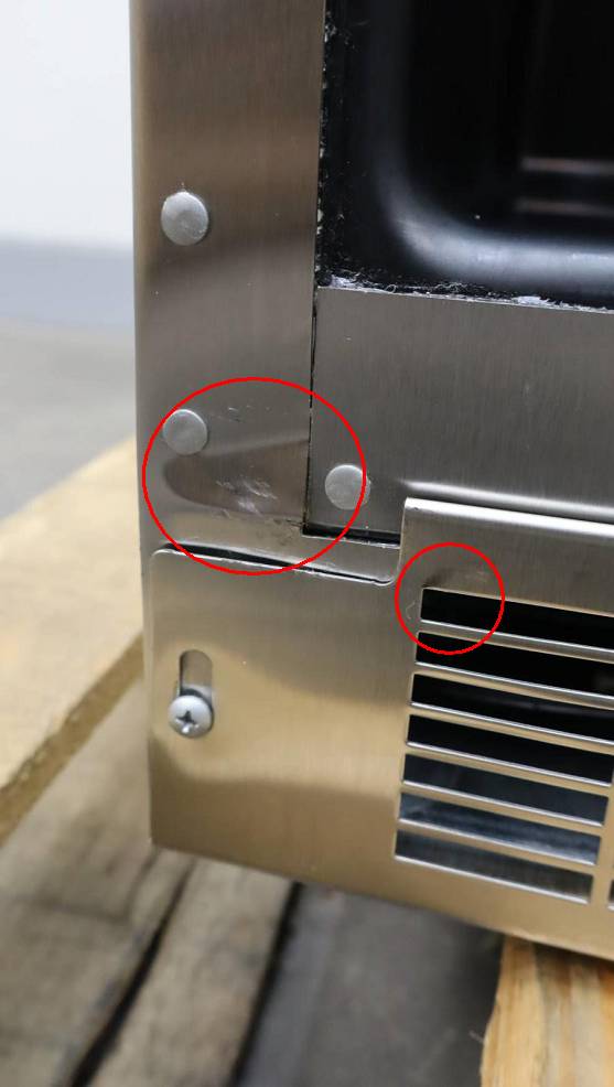 Lynx 24 Inch SS Built-In All Refrigerator 5.3 Cu. Ft. Capacity LN24REFGR