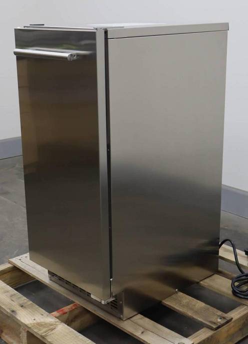 XO 15" Built-In Crystal Clear Cubes Indoor/Outdoor Gourmet Ice Maker XOUIM1565SP