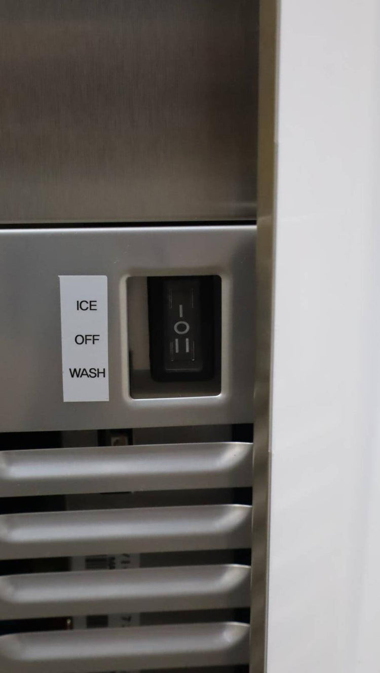 XO 15" Built-In Indoor/Outdoor Crystal Clear Cubes Gourmet Ice Maker XOUIM1565SP - Alabama Appliance