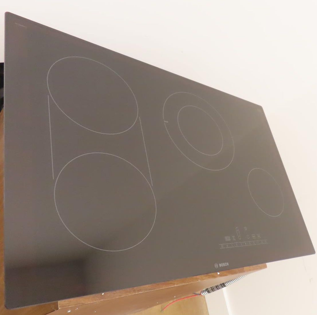 Bosch 800 Series NET8069UC 30" Electric Cooktop with 4 Elements